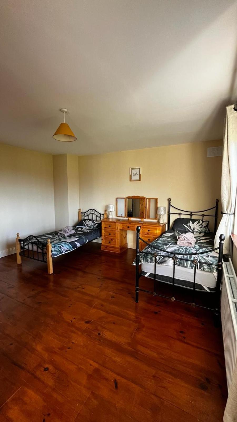 Barr An Chnoic Holiday Lettings Tipperary Buitenkant foto